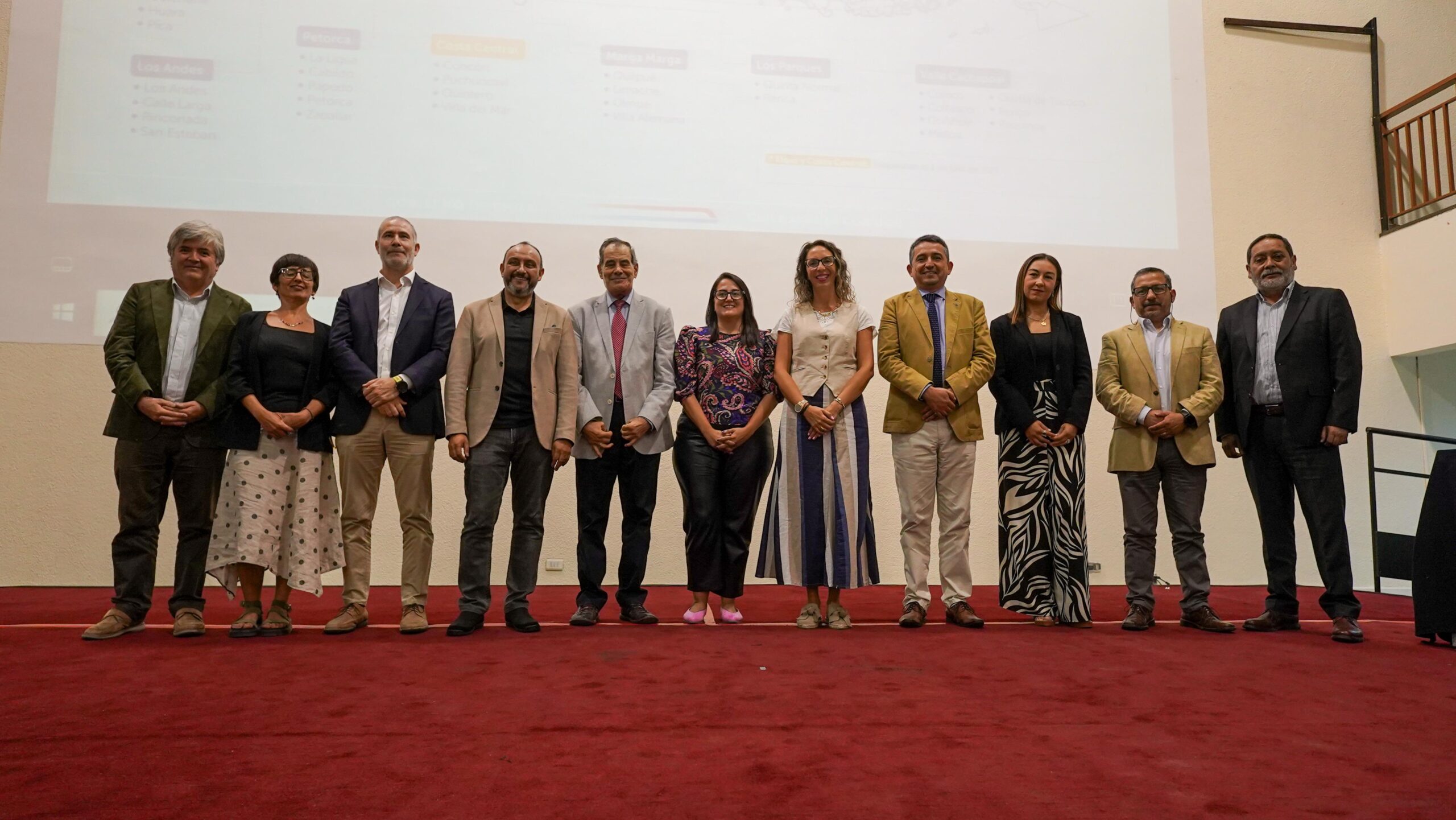 Directores de SLEP se reúnen para fortalecer el trabajo en red y profundizar en avances de aprendizajes   