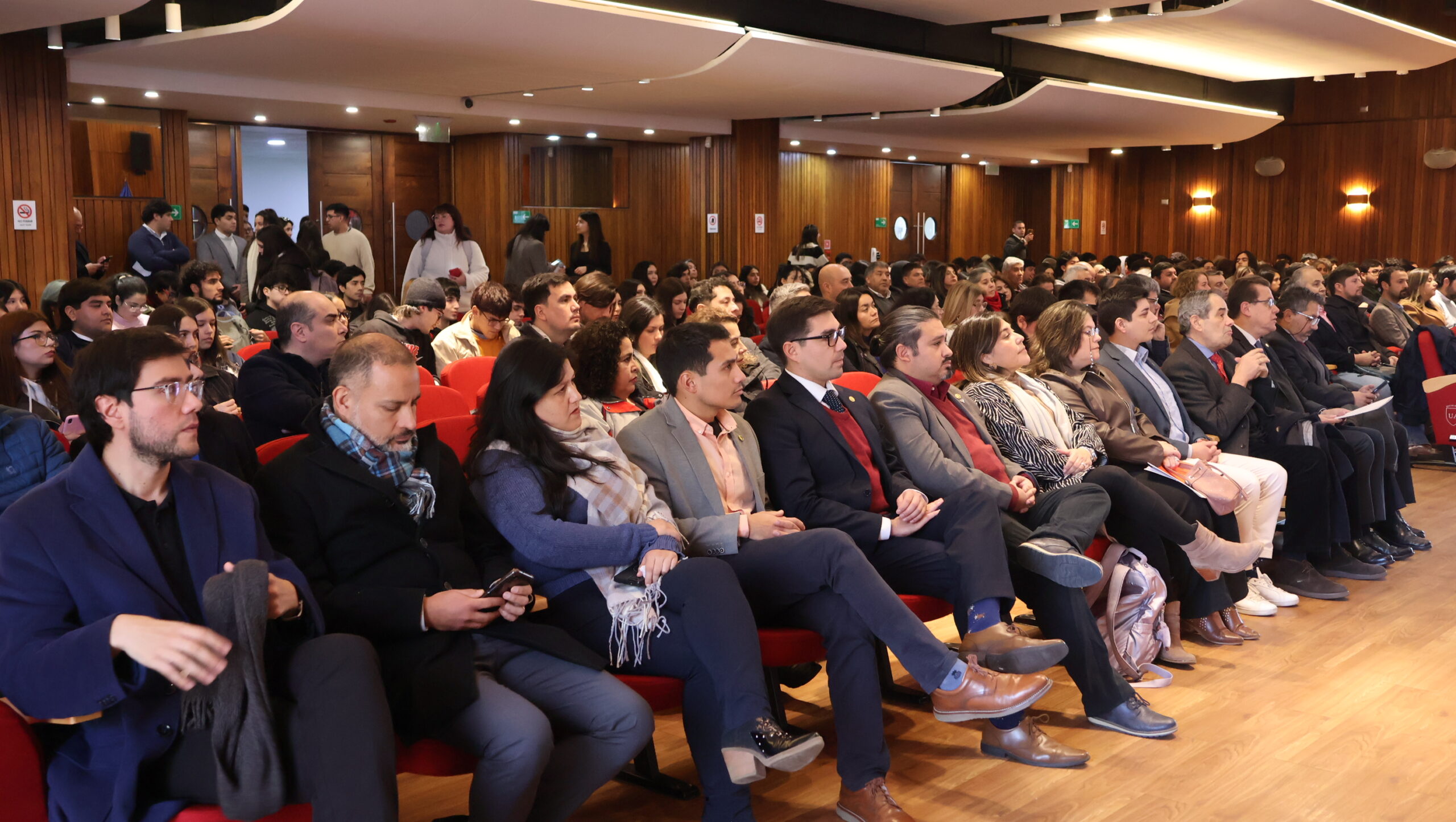 Director nacional de Educación Pública informa sobre implementación de los SLEP en El Maule