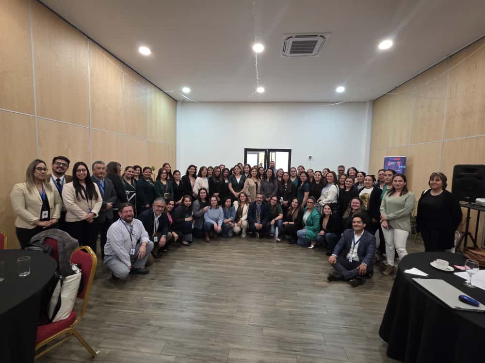 SLEP Los Álamos se reúne con directoras de salas cuna y jardines de la Nueva Educación Pública para abordar proceso de traspaso