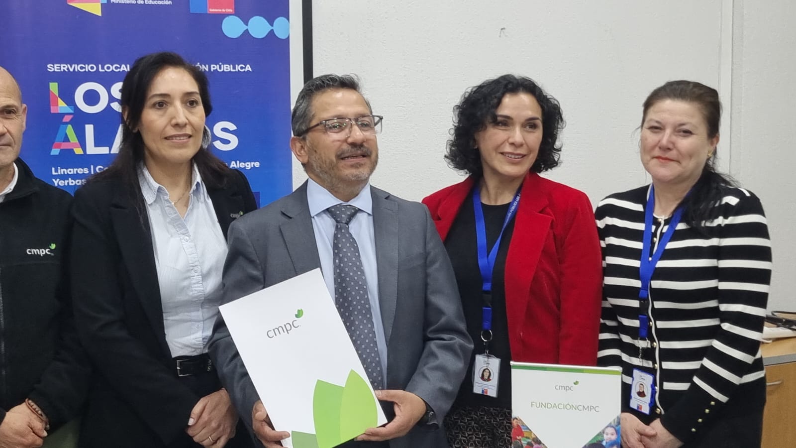 Convenio entre SLEP Los Álamos y Fundación CMPC busca mejorar los aprendizajes en comunidades educativas locales
