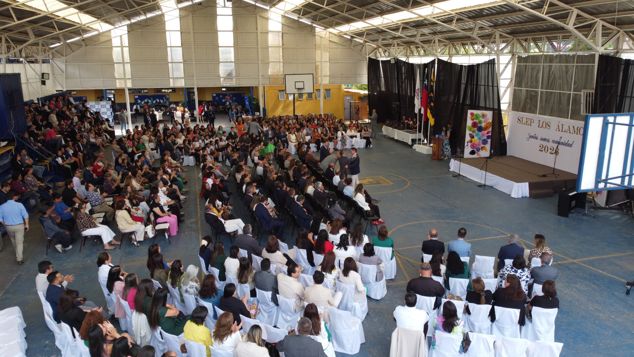 SLEP Los Álamos da la bienvenida a la Nueva Educación Pública