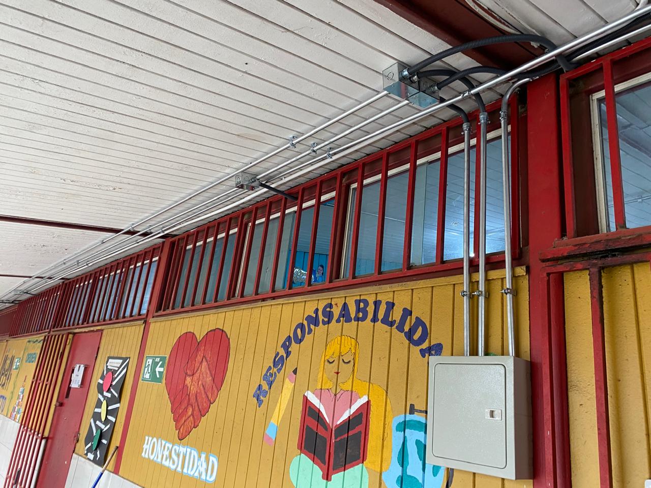 SLEP Los Álamos ejecuta mejoramientos de infraestructura y seguridad en el territorio