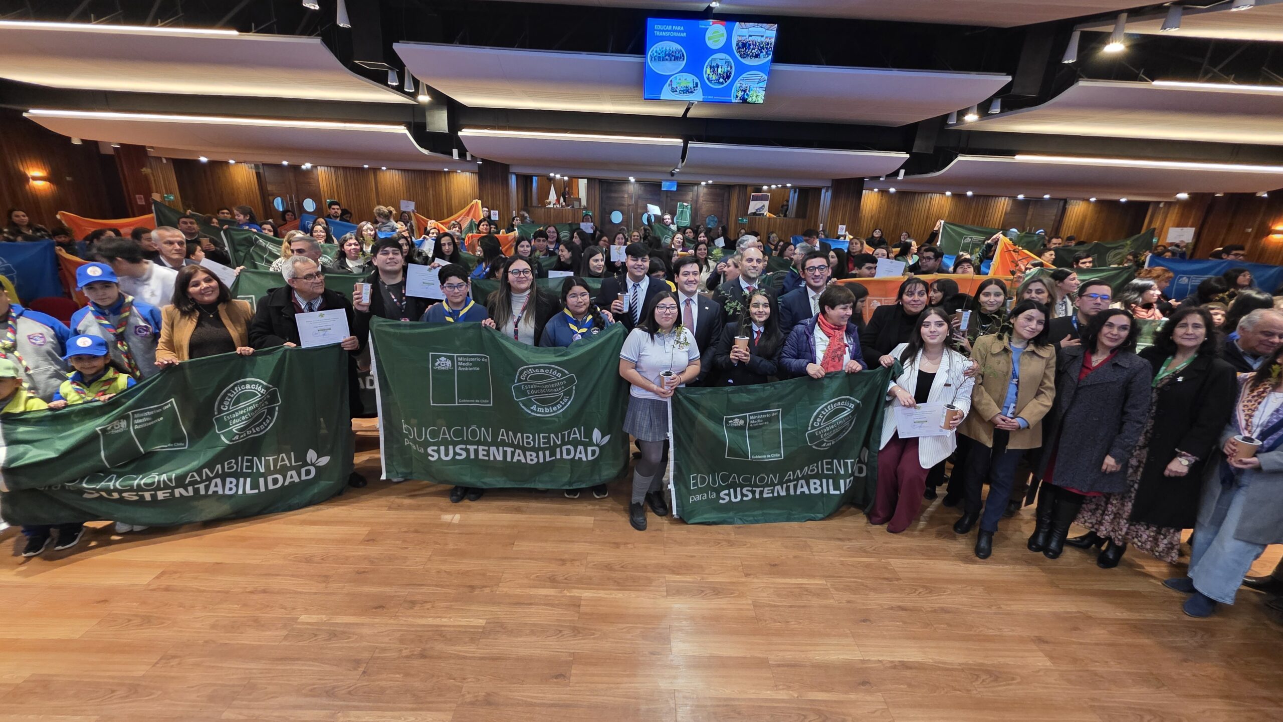 Nueve establecimientos del territorio del SLEP Los Álamos logran Certificación Ambiental 2026